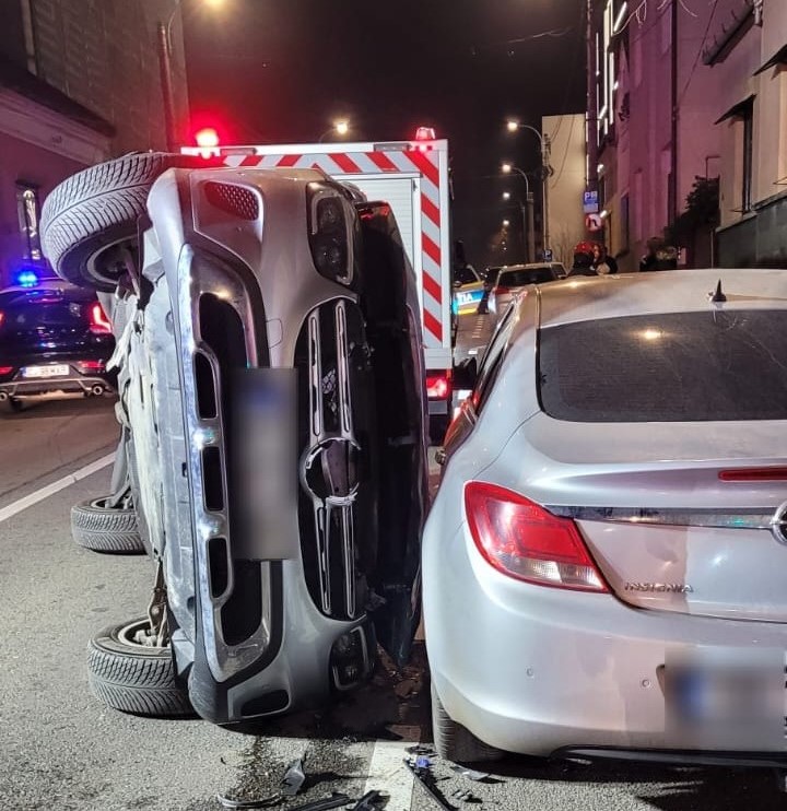 Șoferița care a provocat miercuri seară accidentul de pe strada Constantin Brâncuși era băută | Foto: ISU Cluj