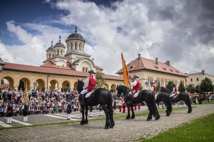 Ceremonialul schimbului de gardă din Cetatea Alba Carolina.| Alba Iulia Cnipt  (Centrul de Informare Turistică) - Facebook