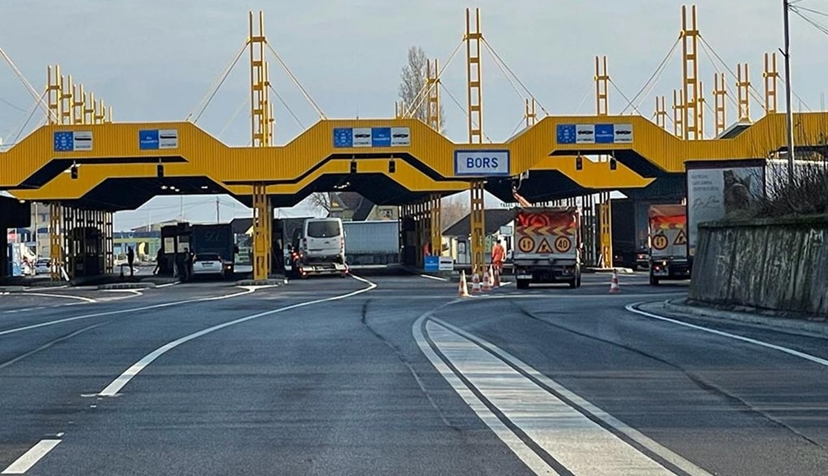 În noaptea de Revelion, intrarea României în spațiul Schengen va fi marcată printr-o ceremonie la granița cu Ungaria, unde va fi tăiat simbolic un lanț de fier. Foto: Sorin Grindeanu – Facebook