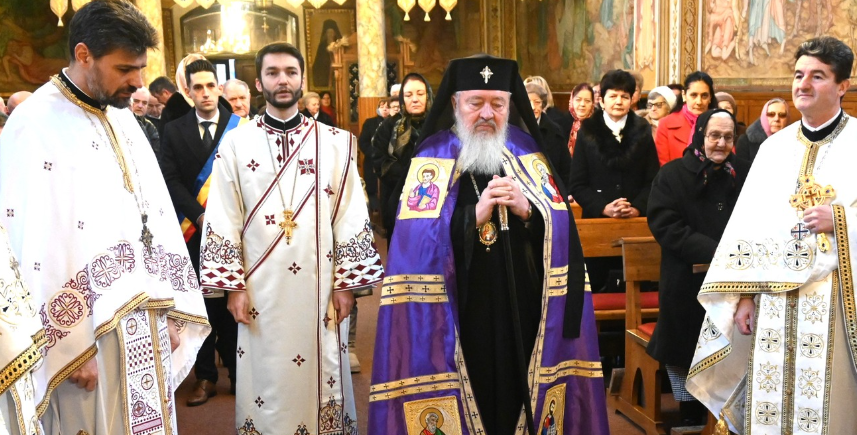 Credincioșii din Sălaj cer demiterea episcopului Petroniu, acuzat de delapidare și însușirea sumei de 3 milioane de lei. ÎPS Andrei: „Lucrul bun se face cu rânduială”|Foto: Mitropolia Clujului, Maramureșului și Sălajului – Facebook