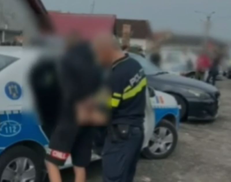 Judecătorii Curții de Apel Cluj dau o lecție șmecherilor care agresează polițiști: Au majorat pedeapsa unui tânăr condamnat pentru ultraj de la 1 an și 6 luni, cât a primit la fond, la 6 ani și 8 luni închisoare | Foto: IPJ Cluj