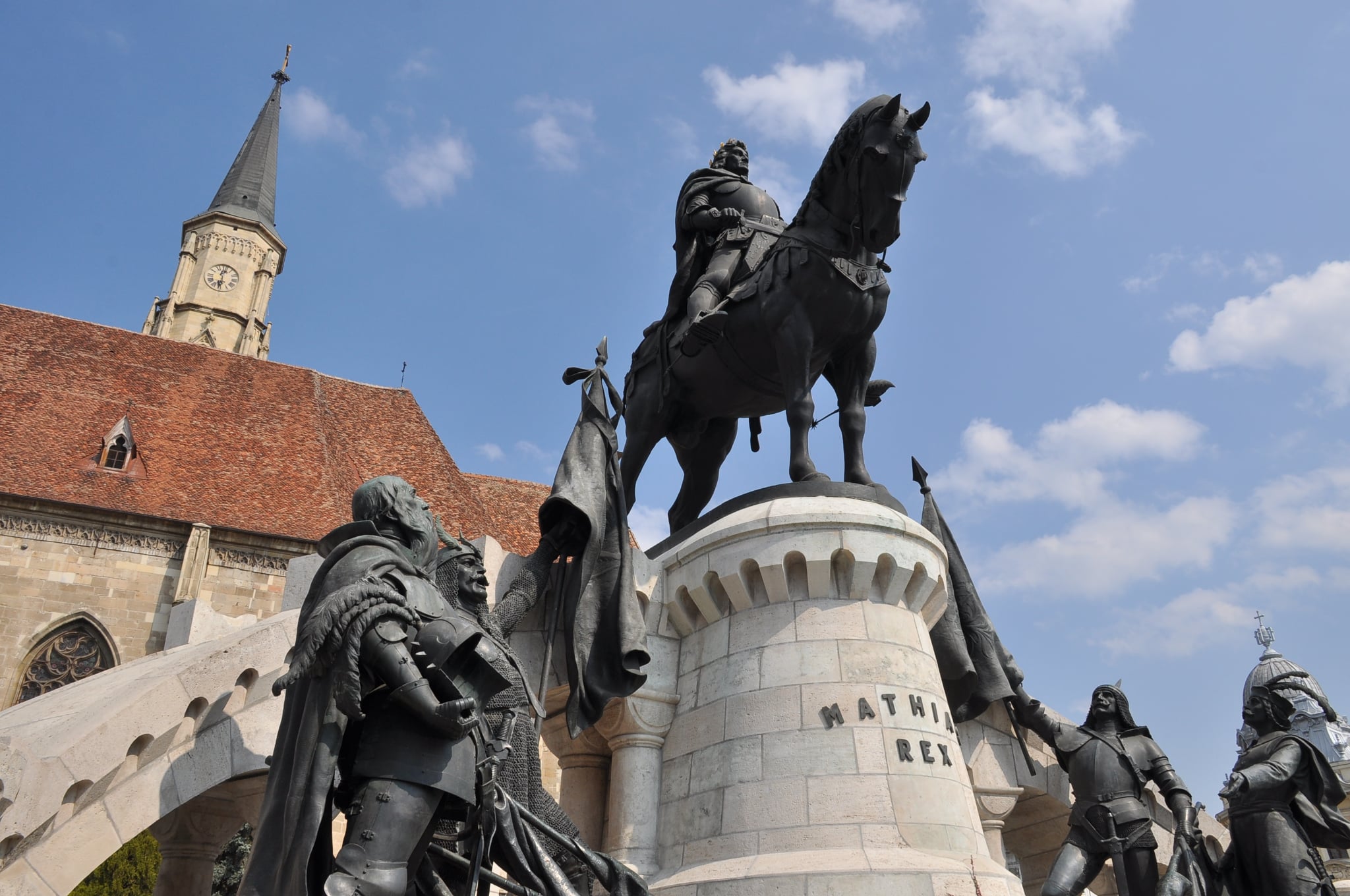 Statuia lui Matei Corvin din centrul Clujului | Foto: monitorulcj.ro