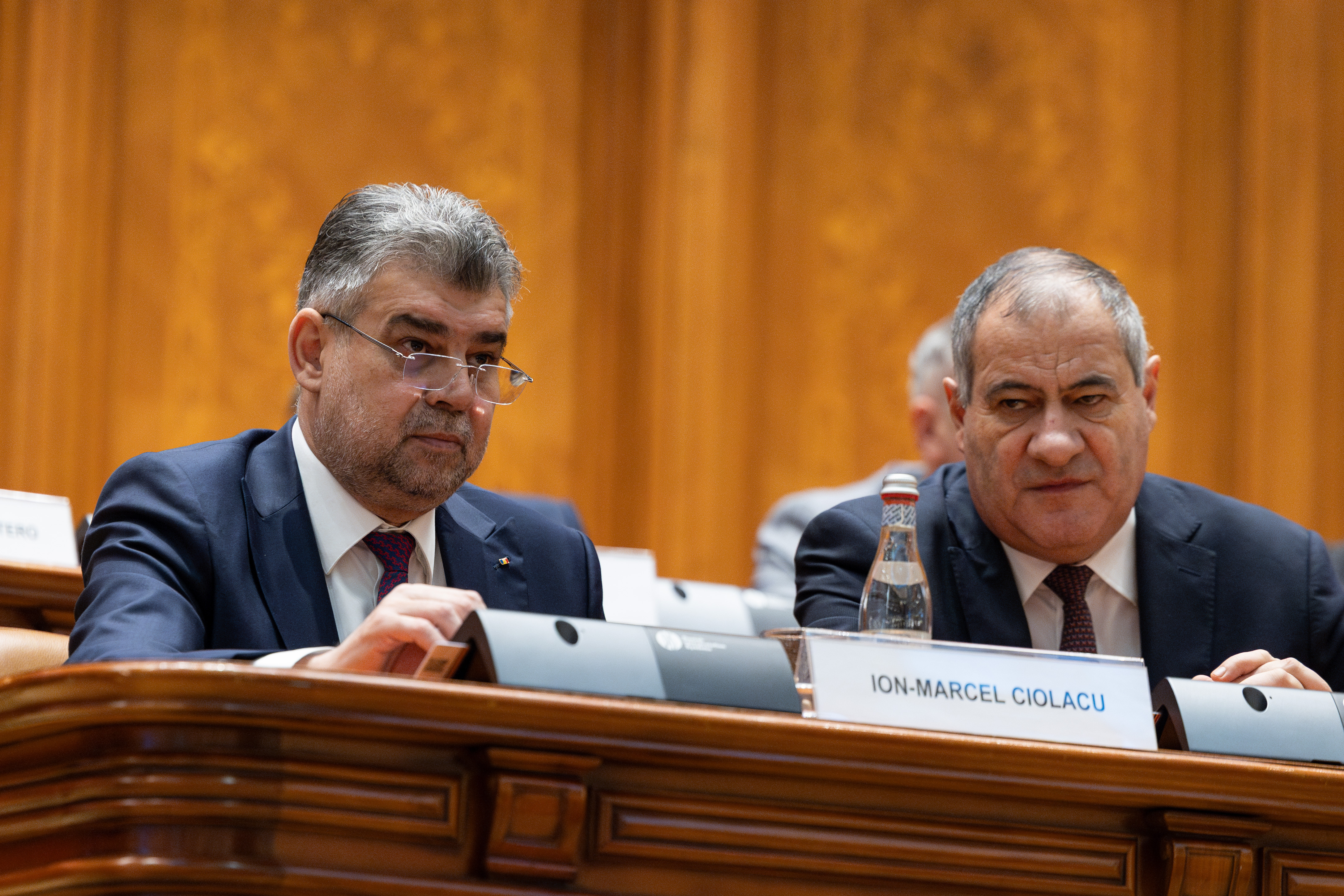 Moțiunea de cenzură împotriva Guvernului Ciolacu a fost respinsă |Foto: Participarea premierului Marcel Ciolacu la dezbaterea moțiunii de cenzură iniţiate de 155 de deputaţi şi senatori |Sursa: gov.ro