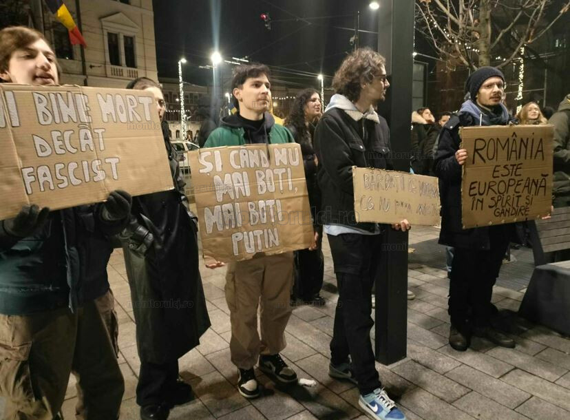 Protest al tinerilor din Cluj pentru democrație și parcursul euroatlantic al României, decembrie 2024 |Foto: monitorulcj.ro