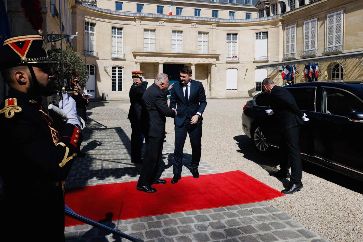 Președintele interimar al Senatului, Mircea Abrudean, a fost primit la Paris de Gérard Larcher, președinte al Senatului Republicii Franceze, 31 martie 2025. Credit: Senat (c) PL