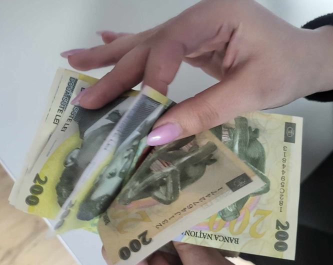 Salariul minim în sectorul bancar, majorat. Beneficii pentru zeci de mii de angajați.|Foto: monitorulcj.ro