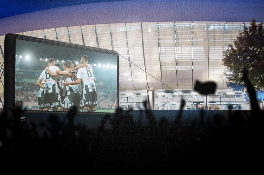 Derby-ul Clujului va fi difuzat pe un ecran uriaș| Foto: FC Universitatea Cluj - Facebook