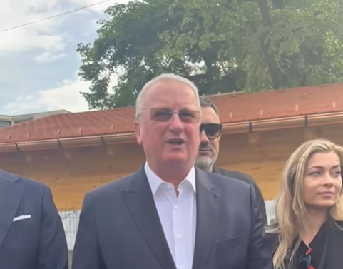 Deputatul PSD Remus Lăpușan, la ieșirea de la urne: „Am votat cu speranță, îi îndemn pe toți românii să iasă la vot”| Foto: Remus Lăpușan - Facebook