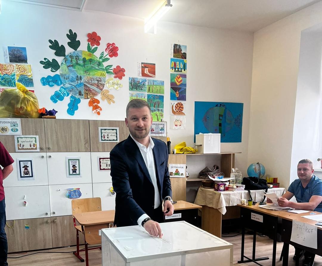 Primarul Floreștiului, Bogdan Pivariu, la urne| Foto: Bogdan Pivariu - Facebook