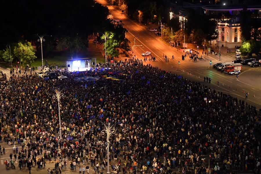 „Un singur drum: Europa!”, manifestare organizată de Rezistența și Inițiativa România, cu ocazia Zilei Europei - București | Foto: Grigore Popescu - Agerpres