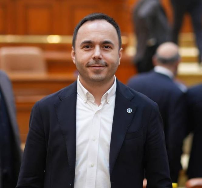 Încă un pas pentru prevenirea cancerului de col uterin în România. Extinderea gratuității vaccinării anti-HPV pentru tineri, aprobată de Senat. Ovidiu Cîmpean: „Este timpul ca sănătatea să fie o prioritate”. |Foto: Ovidiu Cîmpean