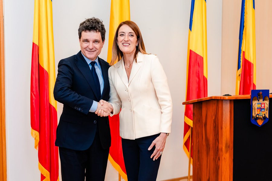 Nicușor Dan, întrevedere cu președinta Parlamentului European, Roberta Metsola: „România are nevoie de întreg sprijinul pe care îl poate obține în perioada următoare”| Foto: @NicusorDanRO - X