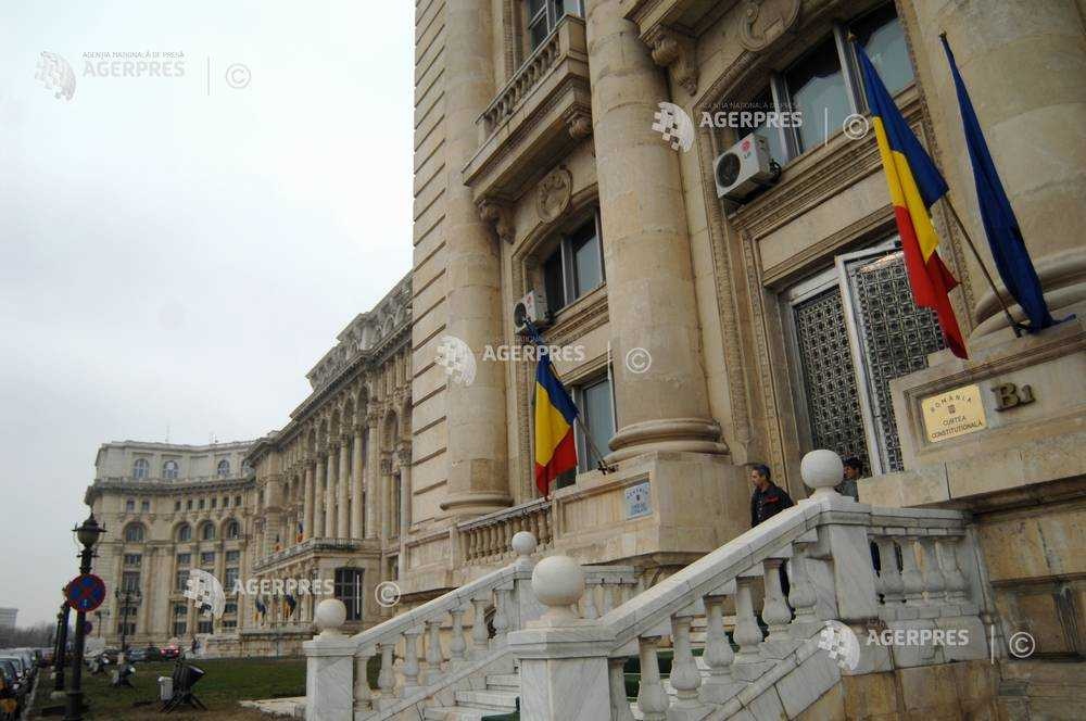 Curtea Constituțională a respins contestația depusă de liderul AUR George Simion privind anularea alegerilor câștigate de independentul Nicușor Dan. Foto: 2008-02-07 / Rompres/Agerpres