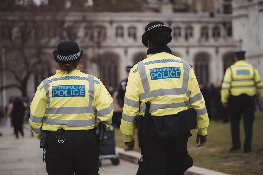 Marea Britanie investighează o posibilă implicare a Rusiei în atacul asupra proprietăților premierului Starmer. Un român a fost arestat.| Foto: Depositphotos.com