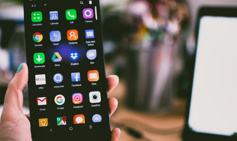 Directoratul Naţional de Securitate Cibernetică a identificat o tentativă de fraudă, propagată printr-o pagină de Facebook cu milioane de urmăritori| Foto: pexels.com