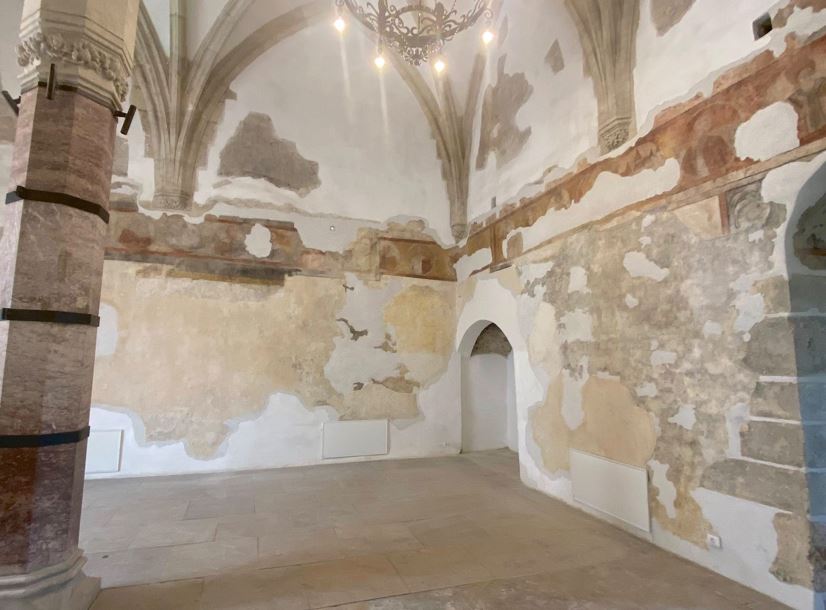 Noi fresce descoperite în Sala Dietei de la Castelul Corvinilor|Foto: Muzeul Castelul Corvinilor - Facebook