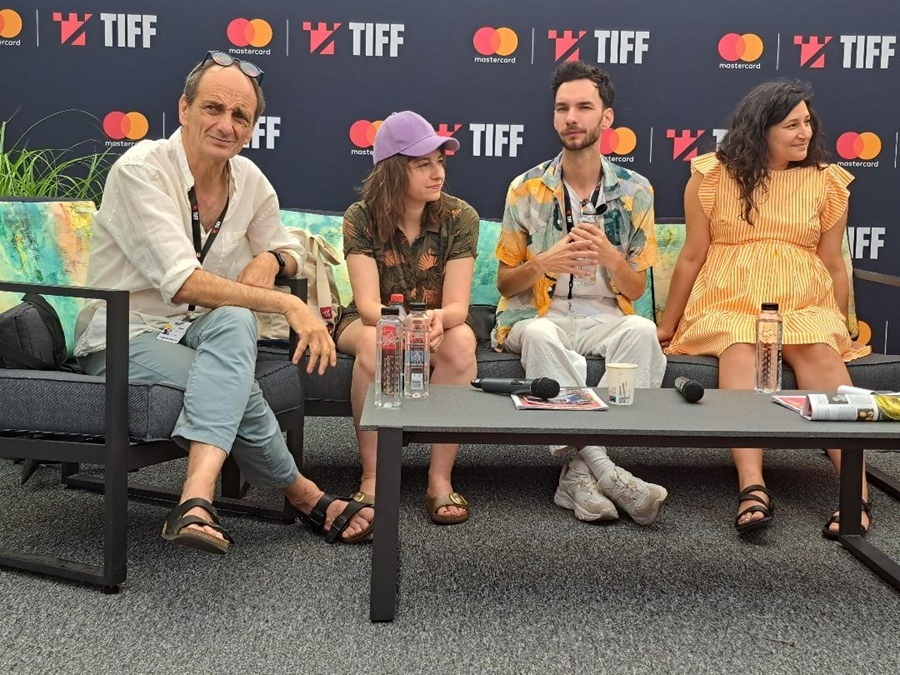 Actorii Gabriel Spahiu, Eszter Tompa, Adonis Tanța și Oana Mardare| Foto: Bianca PREDA – monitorulcj.ro