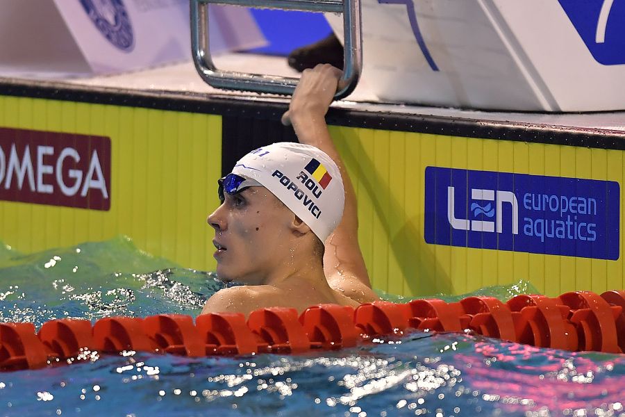 Sportivul român David Popovici a cucerit medalia de aur în proba de 200 metri liber, joi, la Campionatele Europene de înot Under-23 de la Samorin (Slovacia)| Foto: : GRIGORE POPESCU / AGERPRES FOTO