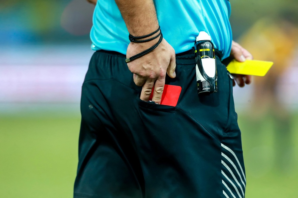 Marian Barbu va arbitra Supercupa României 2025|Foto: Depositphotos.com