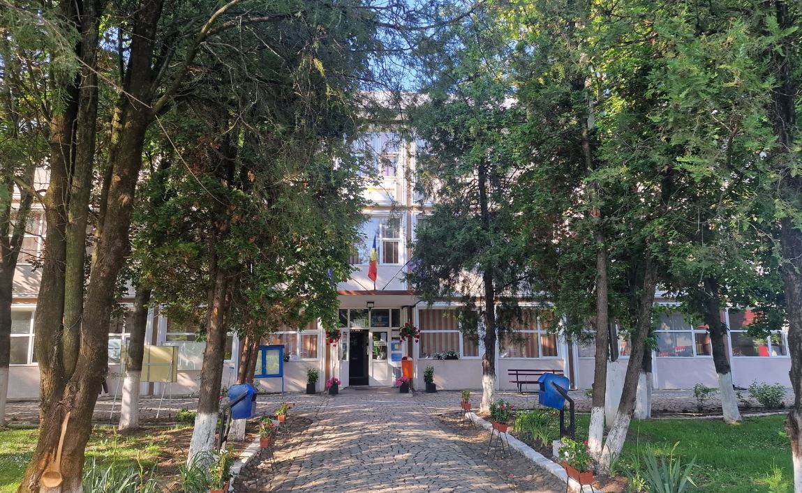 Investiții pentru viitor: școli și grădinițe mai eficiente energetic la Huedin|Foto: Primăria Huedin