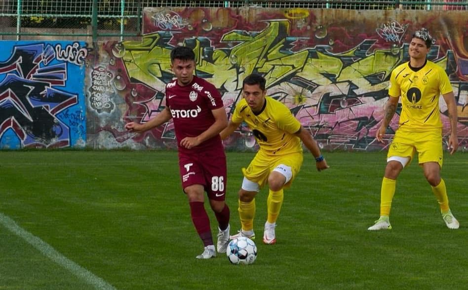 Denis Rusu a evoluat pentru ardeleni până acum doar în meciuri amicale | Foto: CFR 1907 Cluj Facebook