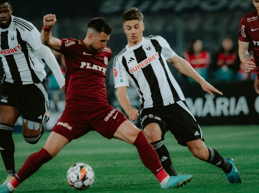 Apar noi reguli de joc în sezonul 2025-2026 | Foto: Facebook - FC Universitatea Cluj