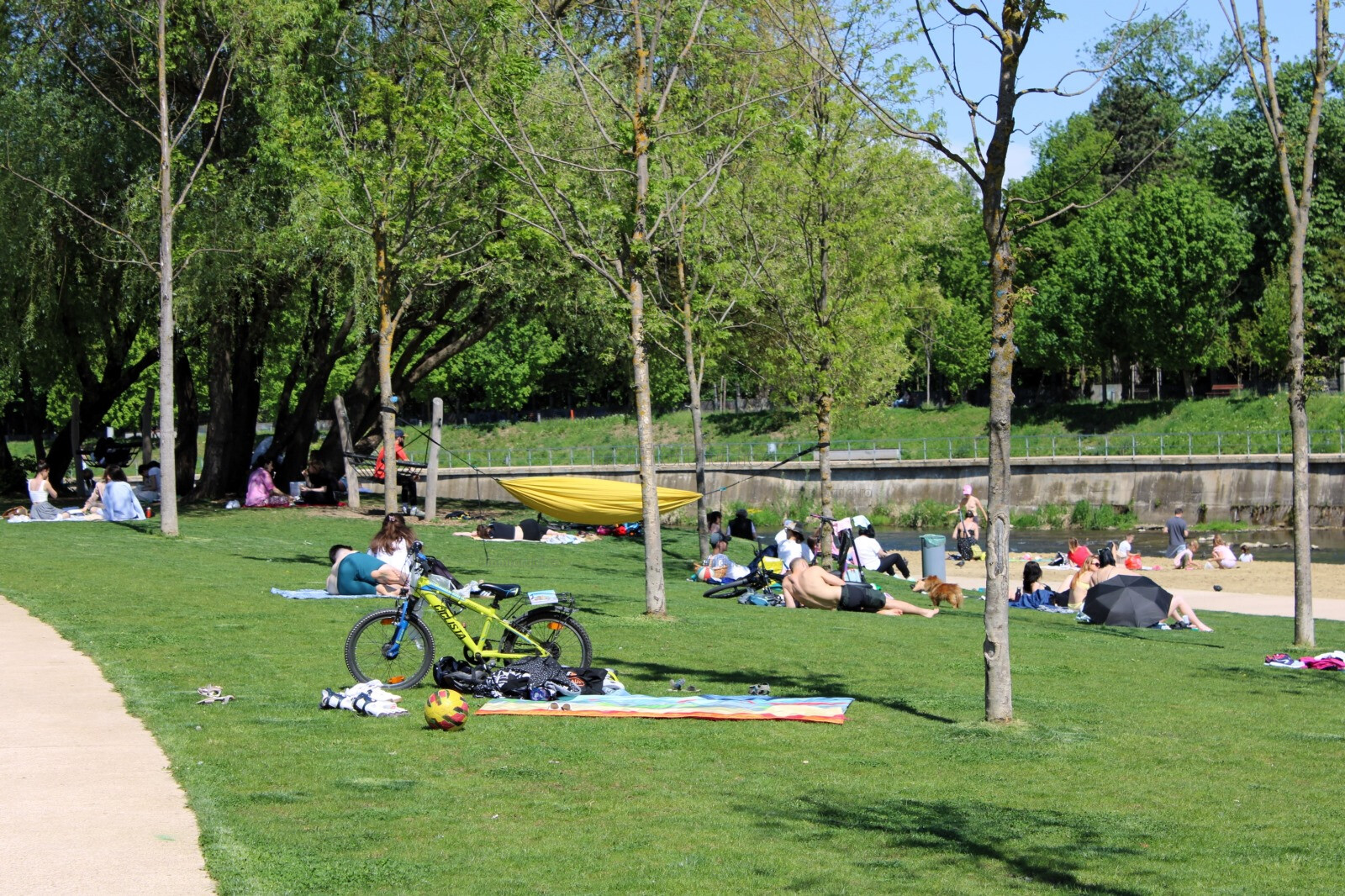 Clujenii se confruntă astăzi cu un nou val de căldură, cu temperaturi ce pot ajunge până la 32°C | Foto: Ana GREAVU- monitorulcj.ro.