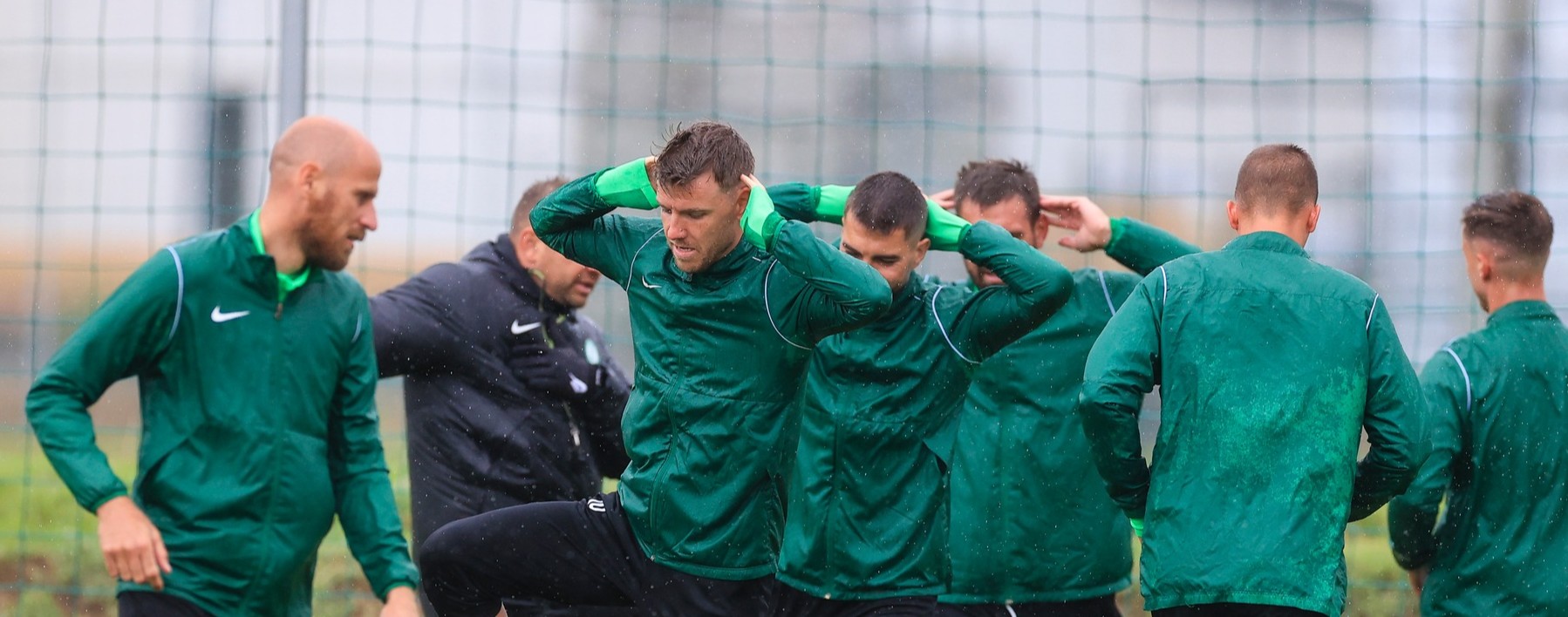 Maghiarii au susținut astăzi antrenamentul oficial înaintea partidei cu CFR | Foto: PAKSI FC Facebook