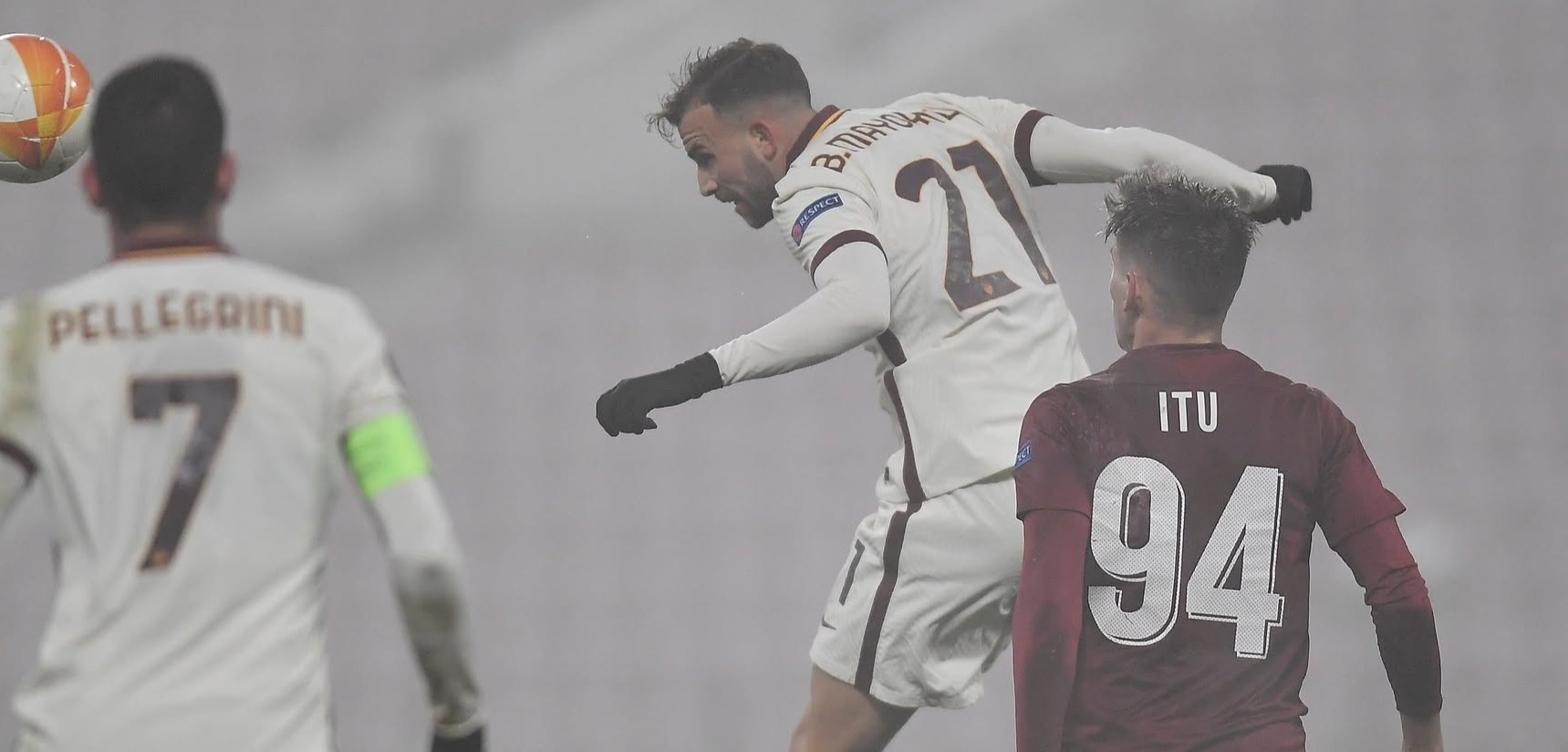 Cătălin Itu, la meciul dintre CFR Cluj și AS Roma din Europa League | Foto: Inquam Photos/Alex Nicodim