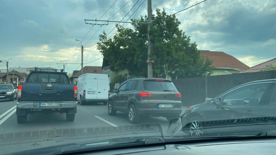 Au început să apară mașini din alte județe în Cluj înainte de startul Electric Castele 2025 | Foto: monitorulcj.ro