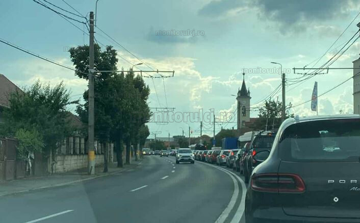 Cum poți evita DN1C în perioada festivalului Electric Castle. Rute alternative pentru evitarea blocajelor din trafic.|Foto: monitorulcj.ro