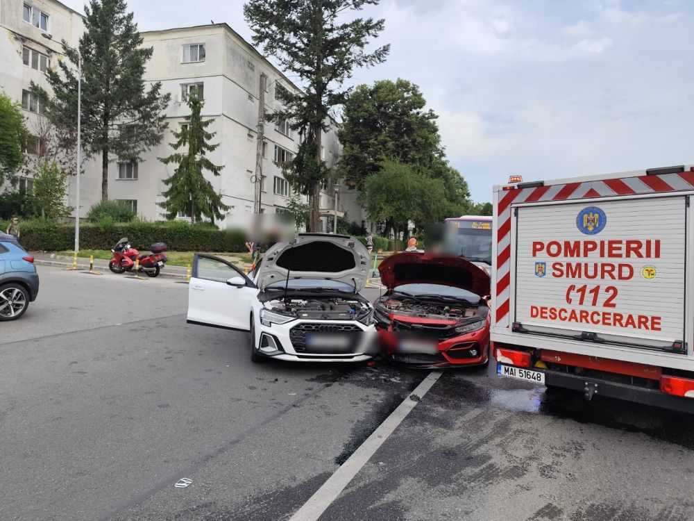 Accident pe strada Constantin Brâncuși din Cluj-Napoca | Foto: ISU Cluj