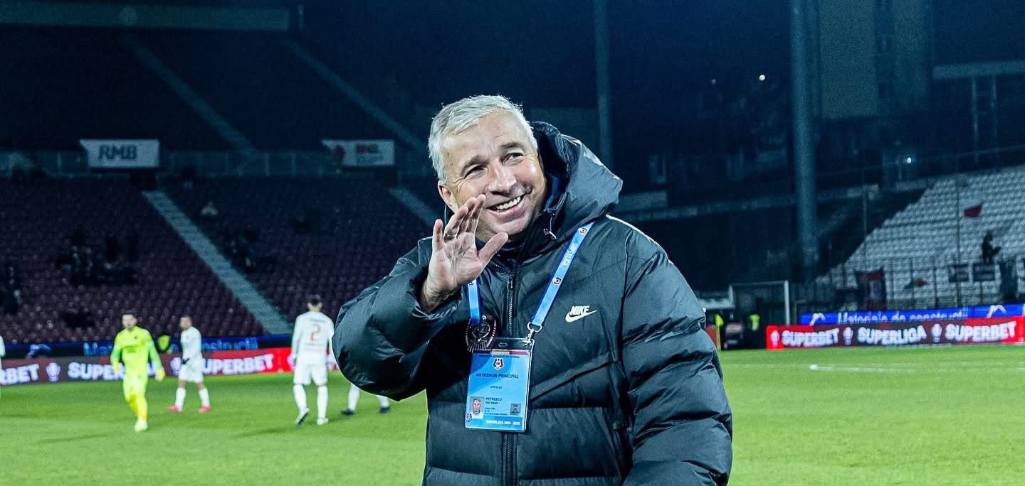 Dan Petrescu a înregistrat o victorie, un egal și o înfrângere în acest sezon pe banca CFR-ului | Foto: CFR 1907 Cluj Facebook
