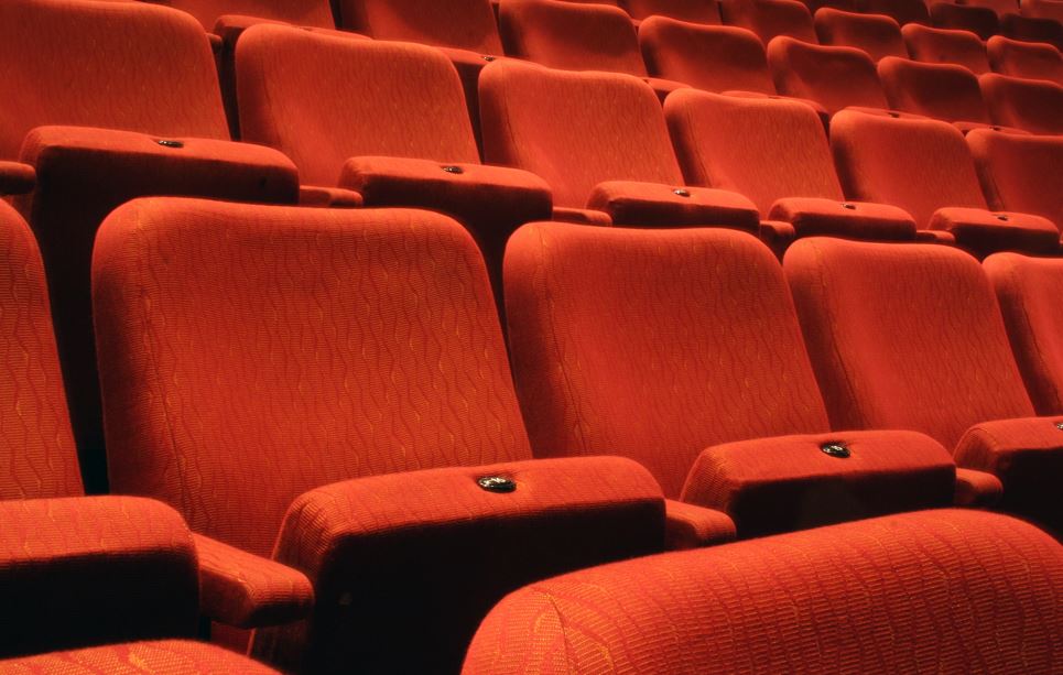 Spectacolele de weekend și evenimente culturale, suspendate din toamnă. Ministrul Culturii: „Sporul plătit pentru aceste zile este foarte, foarte ridicat”.|Foto: Depositphotos.com