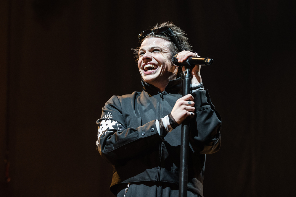 Rebelul Yungblud vine la Electric Castel. Show-ul care o să-ți zguduie tălpile până la miezul nopții | Foto: Depositphotos.com