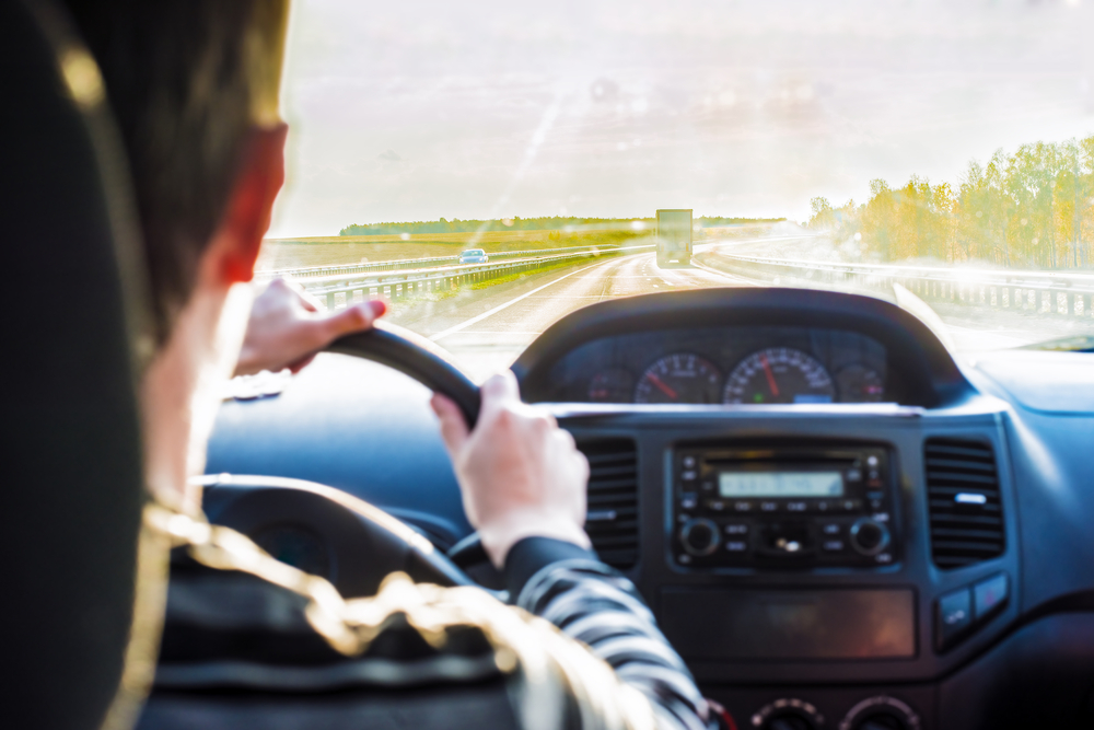 Veste proastă pentru șoferi: permis auto suspendat dacă nu îți plătești amenzile la timp|Foto: Depositphotos.com