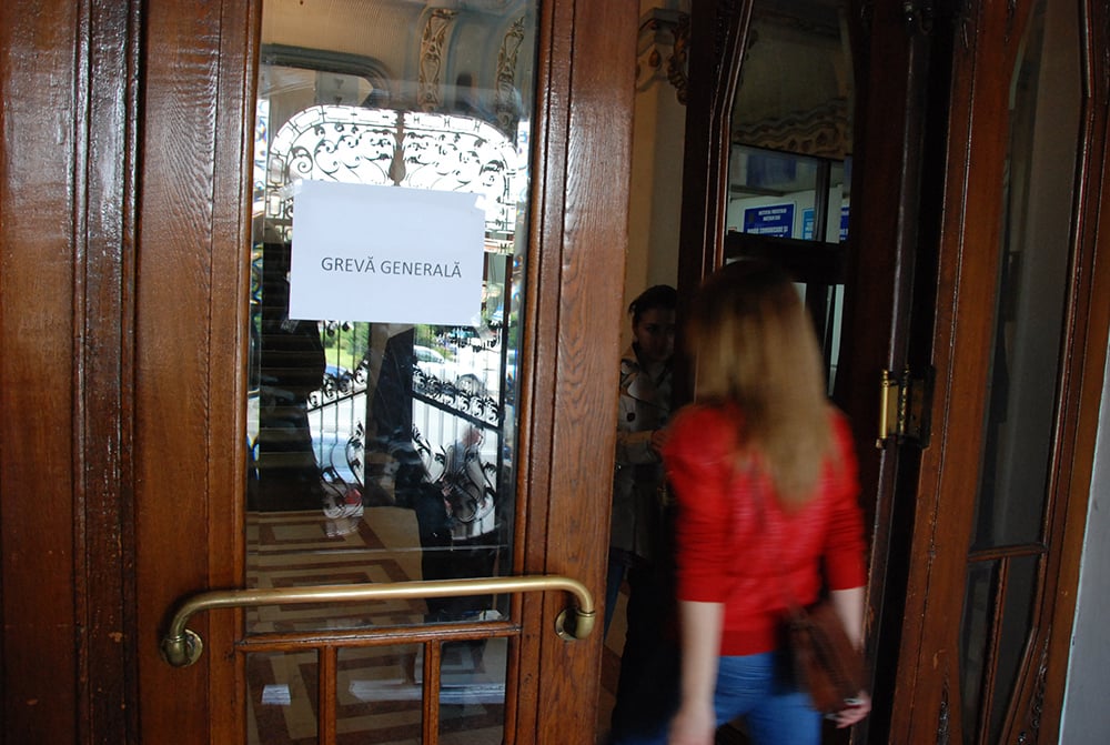 Angajații din primării intră, miercuri, în grevă de avertisment și urmează cea generală |Foto: monitorulcj.ro