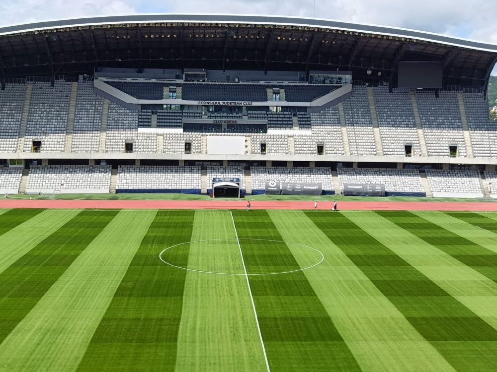 Radu Rațiu, vicepreședintele CJ Cluj, despre investițiile în stadionul Cluj Arena: „Va fi similar cu gazonul de pe stadioanele mari ale Europei”| Foto: Consiliul Județean Cluj