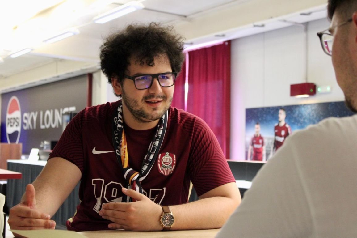 Ștefan Tărăboanță, crainicul stadionului lui CFR Cluj | Foto: Ana GREAVU / monitorulcj.ro