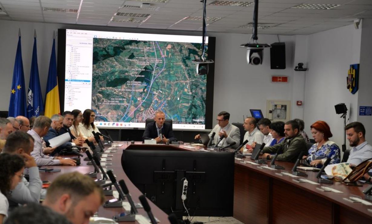 Consiliul Județean Cluj se implică în realizarea Drumului Expres Cluj-Dej. Radu Rațiu: „Drumul de mare viteză va aduce beneficii economice și de mobilitate pentru zona Transilvaniei”.|Foto: Consiliul Județean Cluj