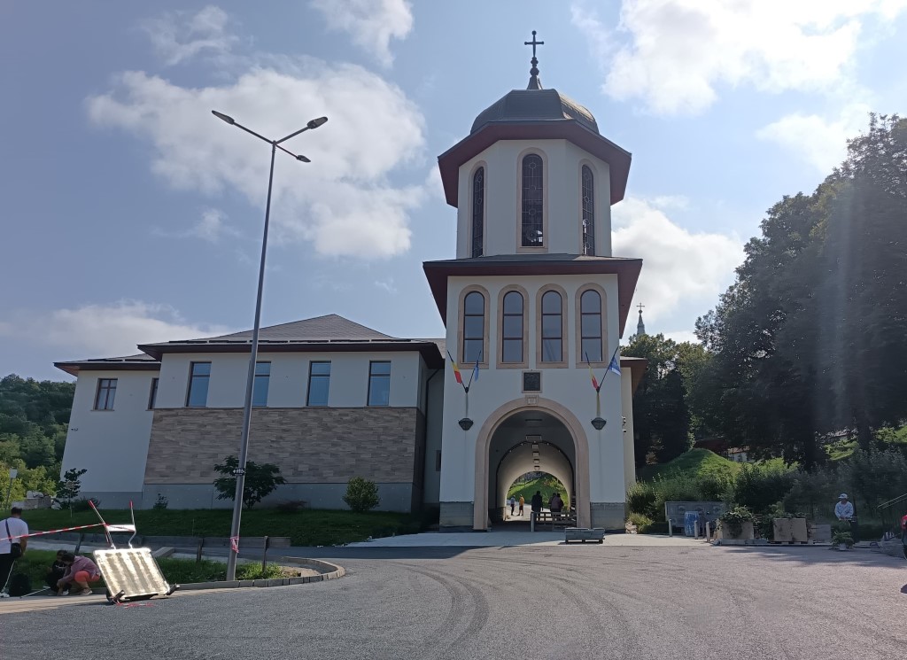 Consiliul Județean Cluj a efectuat lucrări de modernizare pe drumul care duce spre Mănăstirea Nicula | Foto: Consiliul Județean Cluj