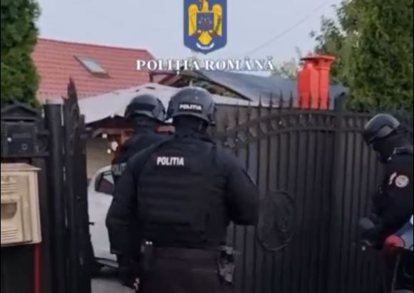 Taximetrist din Gherla, arestat pentru proxenetism: femei exploatate timp de doi ani|Foto: IPJ Cluj