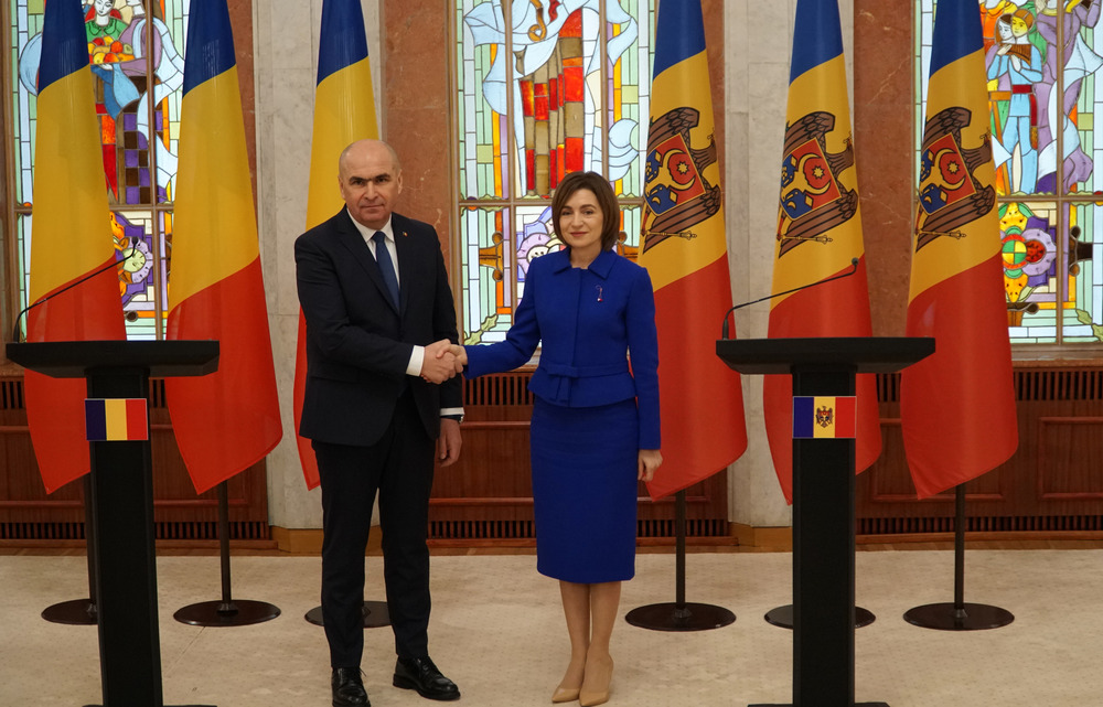 Premierul României, Ilie Bolojan, a fost primit sâmbătă, la Chișinău, de președintele Republicii Moldova, Maia Sandu | Foto: CRISTIAN LUPASCU / AGERPRES FOTO