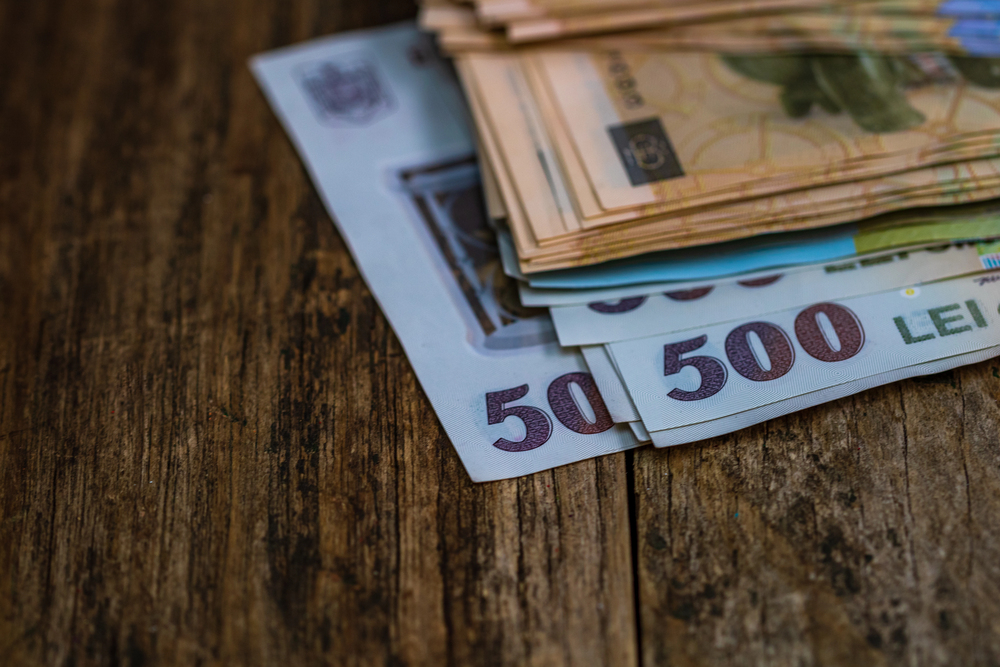 Deficitul bugetar va depăși 8% din PIB, iar efectele măsurilor adoptate de Guvern vor fi resimțite abia anul viitor|Foto: Depositphotos.com