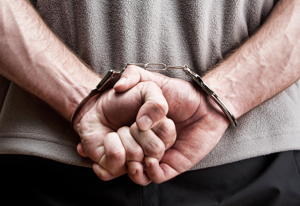 Un angajat al Inspectoratului de Poliție Județean Cluj a fost reținut după ce i-a furat unei femei suma de bani pe care i-o oferise în schimbul unei partide de sex | Foto: depositphotos.com, fotografie ilustrativă