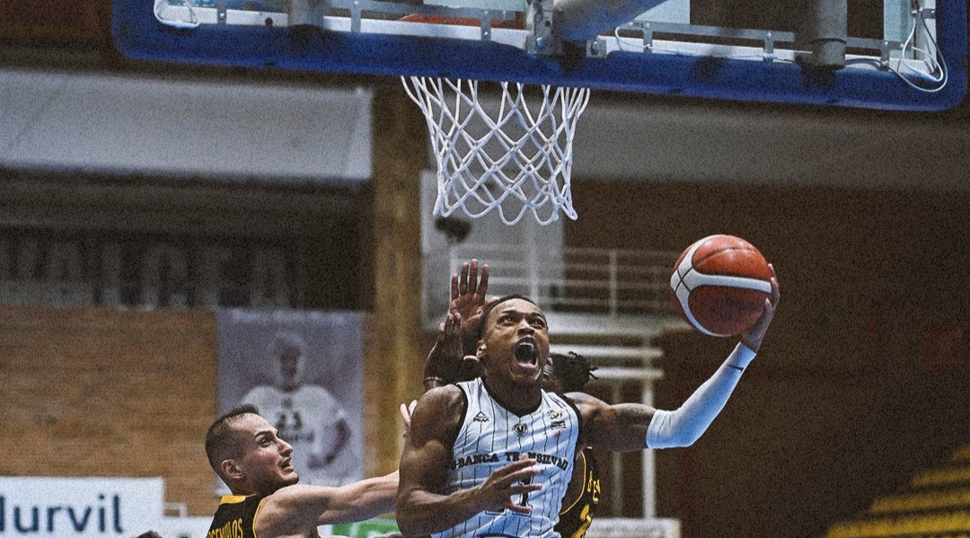 Russell a fost transferat în această vară de U-BT Cluj-Napoca | Foto: U-BT Cluj-Napoca Facebook