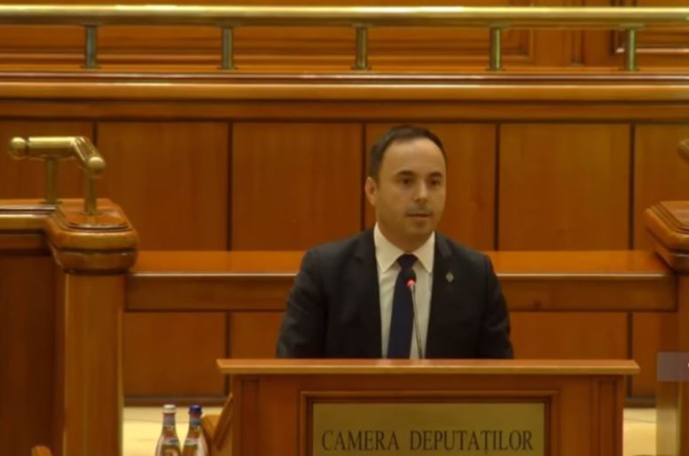 Ovidiu Cîmpean (PNL) le cere parlamentarilor AUR să nu țină România dependentă de gazul rusesc: „Facturile nu se plătesc cu populism!”|Sursa: Ovidiu Cîmpean - Facebook