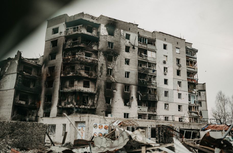 Trei sferturi dintre români, îngrijorați de războiul din Ucraina. Anxietatea populației, alimentată de riscul de extindere a conflictului și de criza economică.|Foto: Depositphotos.com