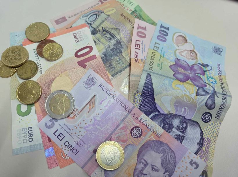 Numerarul, scut la crizele digitale: europenii sunt îndemnați să păstreze bani cash pentru situații de urgență|Foto: monitorulcj.ro