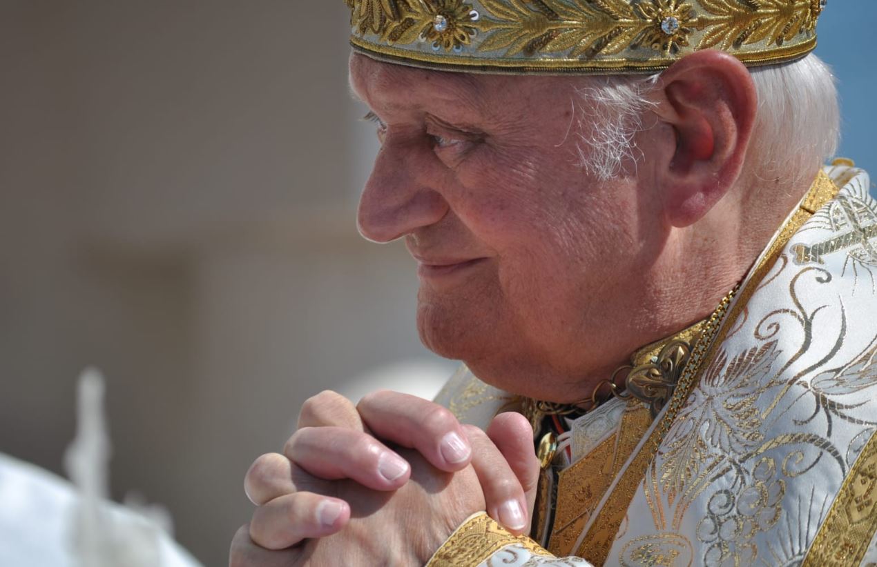 Cardinalul Lucian Mureșan, înmormântat la Blaj: Toate bisericile greco-catolice vor arbora drapele negre până la funeraliile de luni|Foto: Episcopia Greco-Catolică de Cluj-Gherla